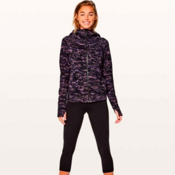 Lululemon purple/black snakeskin lined scuba hoodie rip wave purple thunder sz6 - Picture 1 of 13